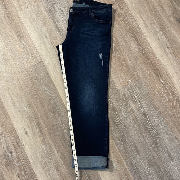 Kut from the Kloth Catherine Boyfriend jeans size 12 - Picture 12 of 16